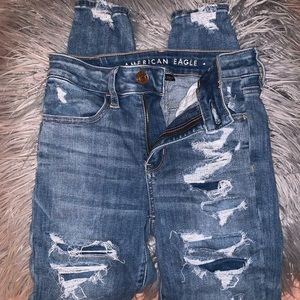 Size 2 Women’s American Eagle Skinny Jeans